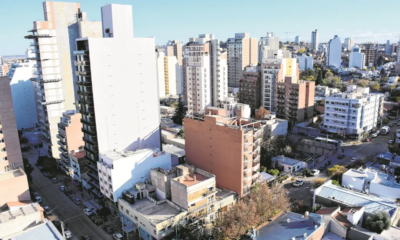 Vista aérea de la ciudad de Neuquén, donde el crecimiento impulsado por Vaca Muerta contrasta con el aumento del costo de vida. Fuente: Matías Subat 